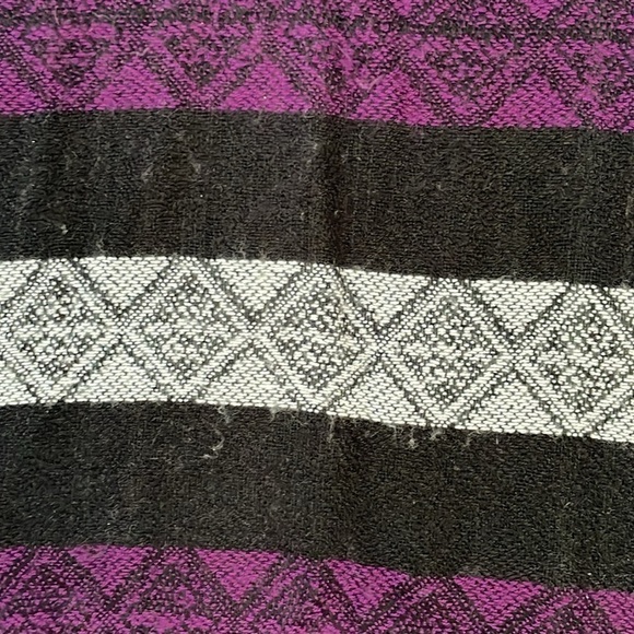 Black Purple & White Pattern XL Fringe Scarf - Picture 4 of 7